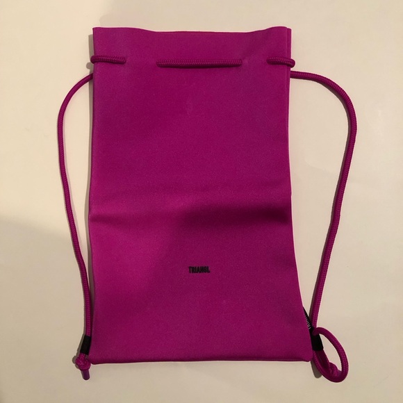 Triangl String Bag - Picture 1 of 6